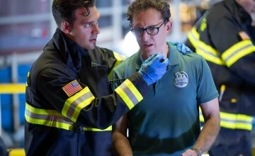 911 служба спасения 10 сезон 1 серия смотреть онлайн