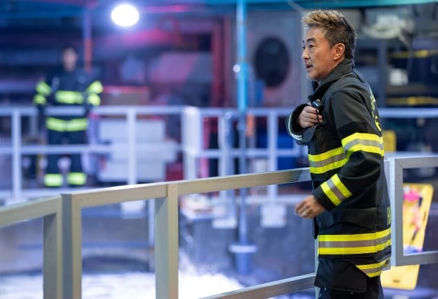 Кадр из сериала 911 служба спасения 10 сезон